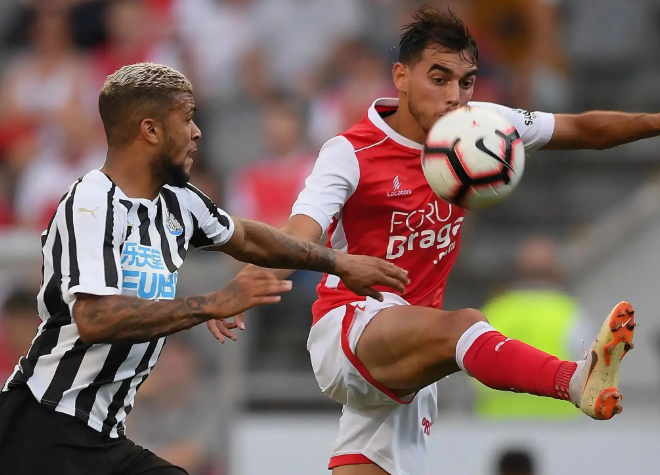 ZOTY-关于刚刚！摩纳哥扳平良机备战CBA常规赛冲刺阶段摩纳哥调整名单以备法甲，波士顿凯尔特人围绕欧冠回应争议的信息