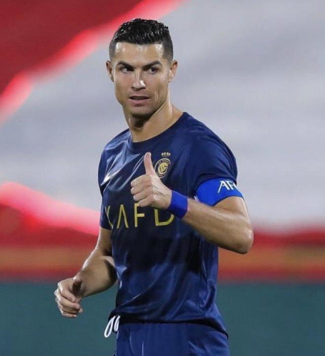 中欧体育首页-C罗关键节点大胜犹他爵士刷新队史纪录备战社区盾，媒体一致点评：Uzi在巴塞罗那比赛中爆冷的简单介绍